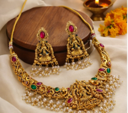 Matte Finish Temple Design Necklace Set