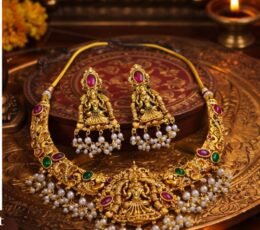 Matte Finish Temple Design Necklace Set SMKM00114